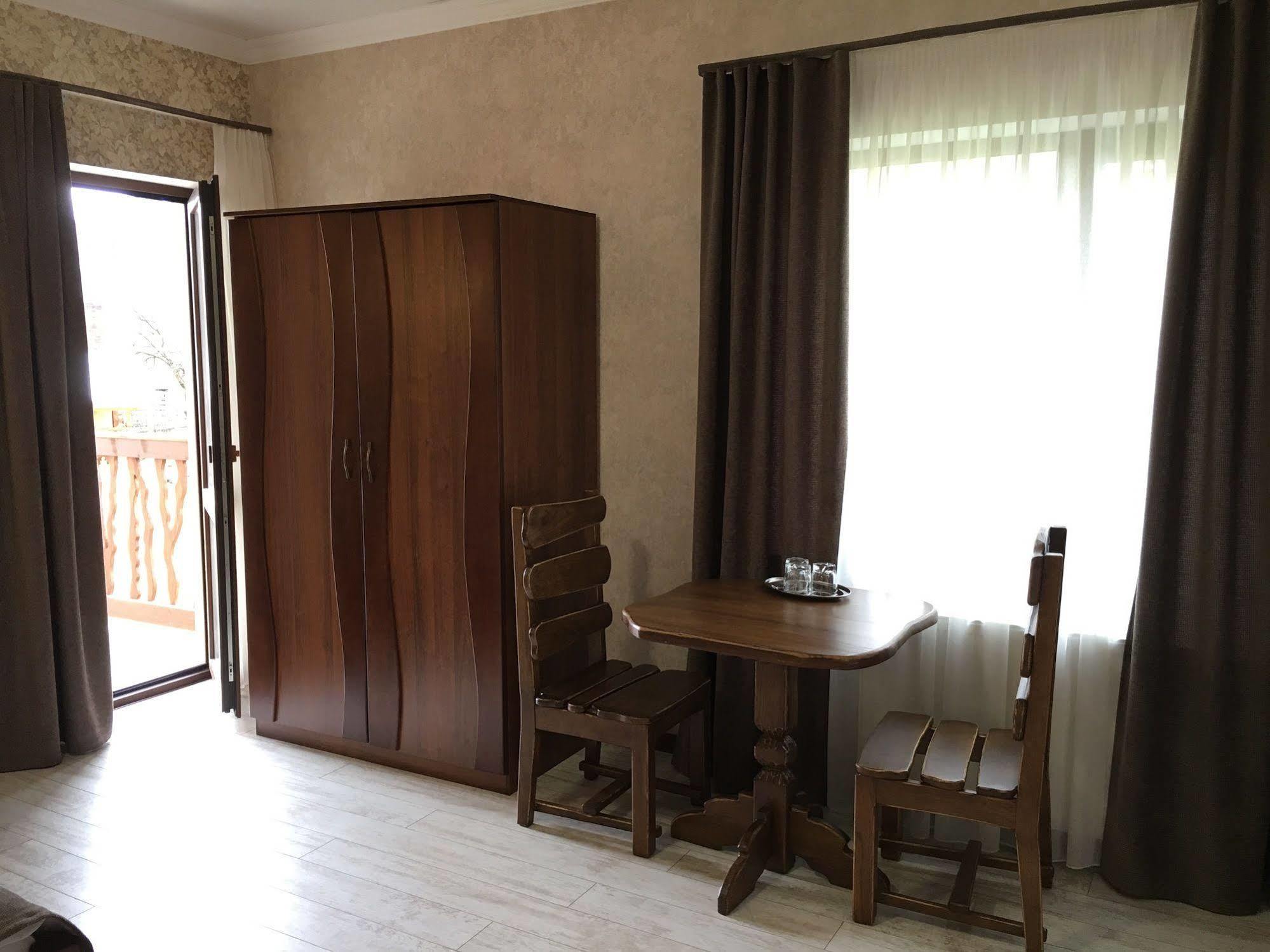Carparosa Hotel Boekovel Buitenkant foto
